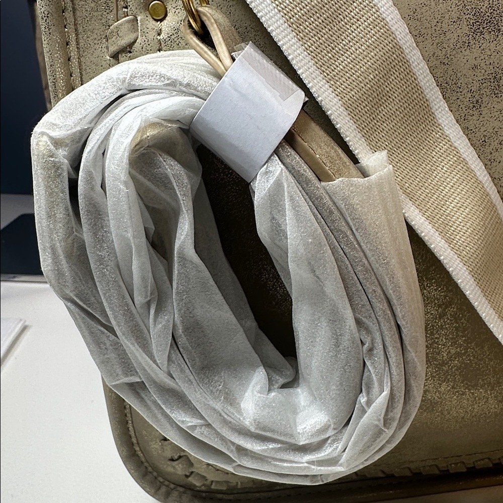 NEW Women’s Style & Co Metallic Gold Whipstitch Shoulder Bag Only - Picture 10 of 10